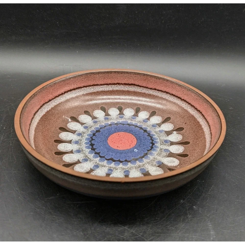 Mid Century Modern Studio Pottery Sunburst Mandala Bowl Brown Blue Red 8 inch